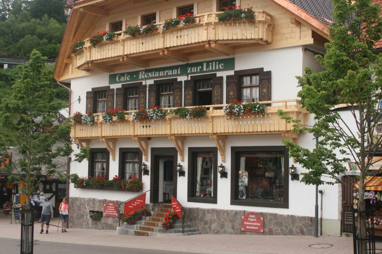 Hotel Gastehaus Zur Lilie Triberg im Schwarzwald Exteriér fotografie